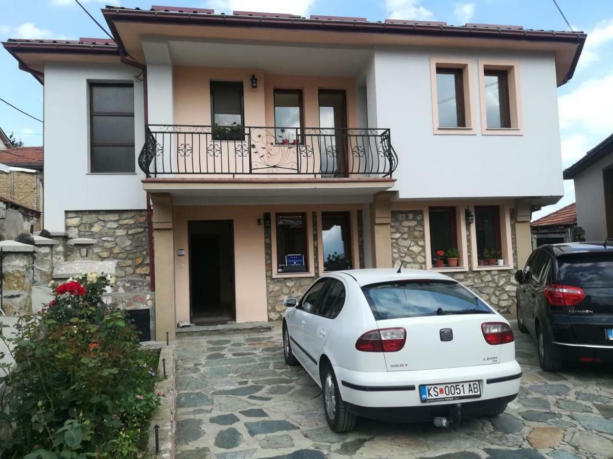 ***Stefani Apartments Kruševo エクステリア 写真