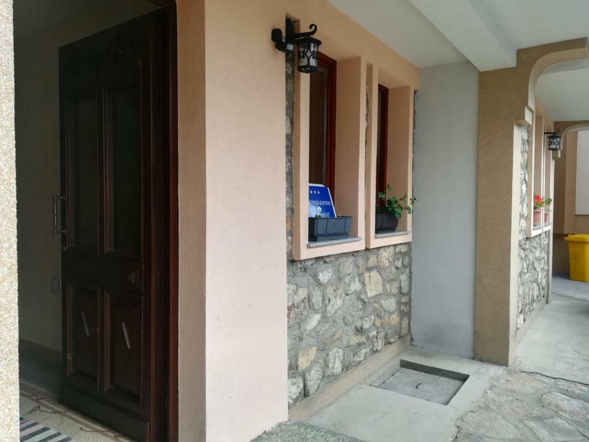 ***Stefani Apartments Kruševo エクステリア 写真