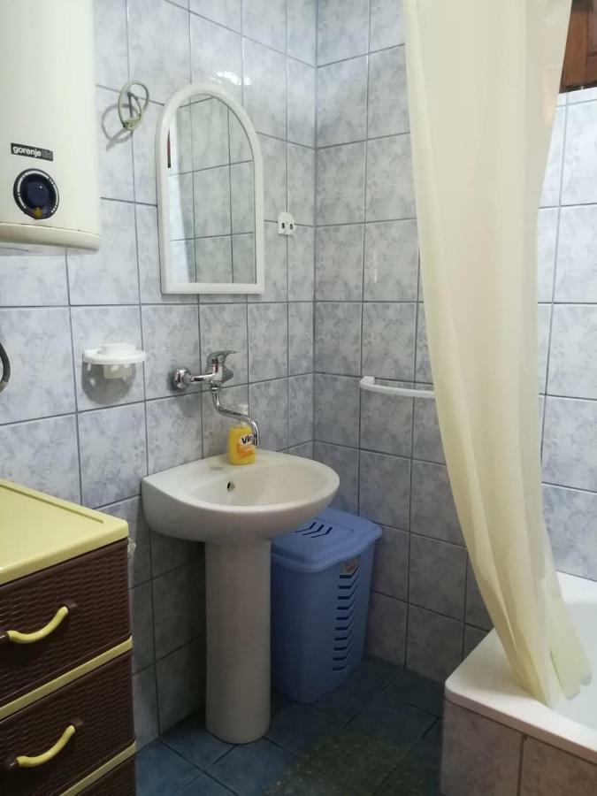 ***Stefani Apartments Kruševo エクステリア 写真