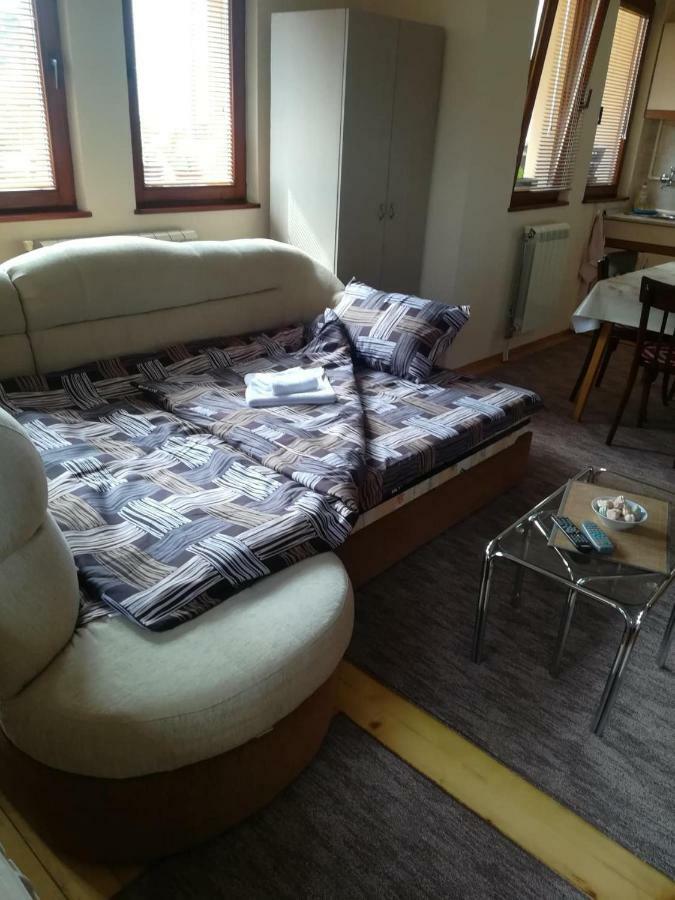 ***Stefani Apartments Kruševo エクステリア 写真